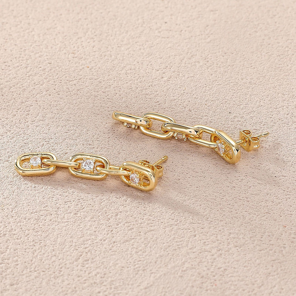 Niche Affordable Luxury Fashion Earrings With A Trendy Designer-inspired Look
